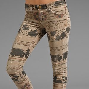 NWT Current/Elliott Ankle Skinny Destroy Sz 30